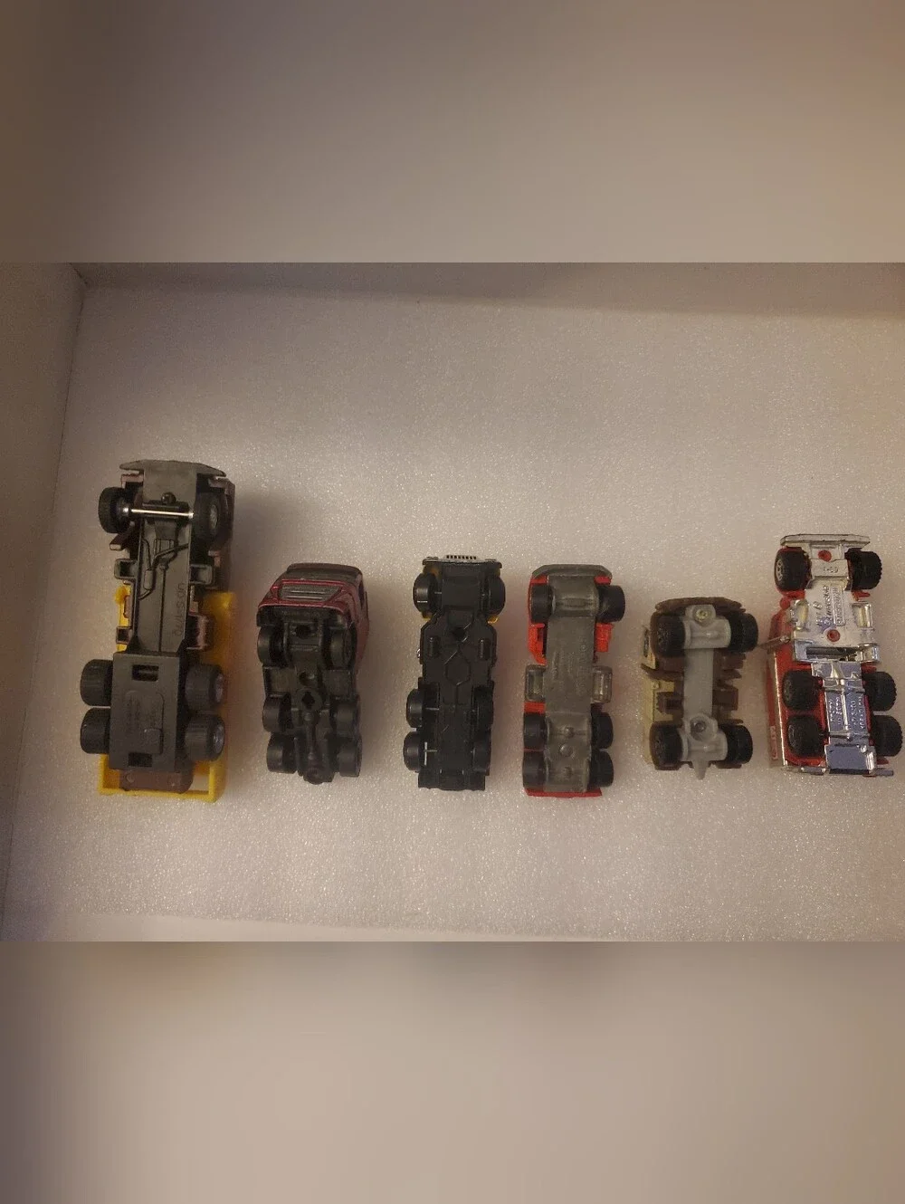 Lot Of 6 Trucks Flatbed Semi Tanker Matchbox Hot Wheels Some Vintage